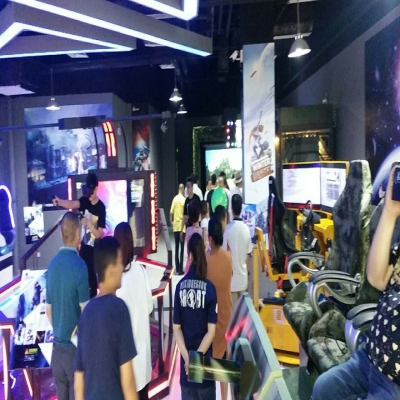 vr體驗館加盟店應(yīng)該如何做裝修？