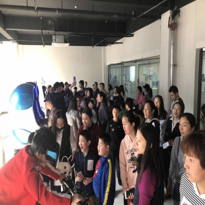 vr體驗(yàn)館加盟多少錢，利潤(rùn)如何？